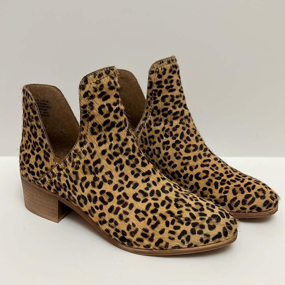 Coconuts by Matisse leopard booties